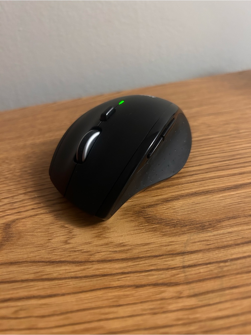 Logitech M705 Marathon Wireless Gaming Mouse